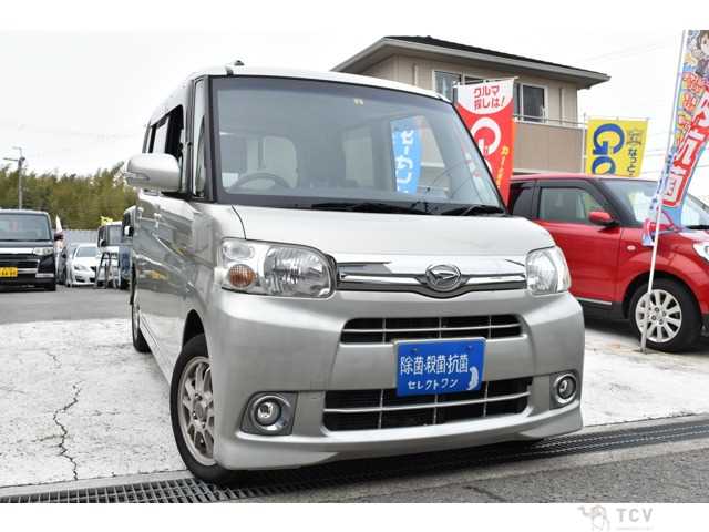 2012 Daihatsu Tanto