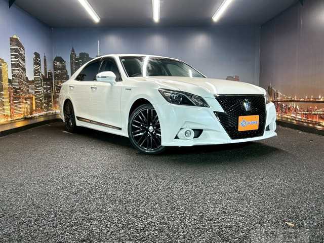 2015 Toyota Crown Athlete Series