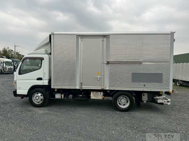 2018 Mitsubishi Canter