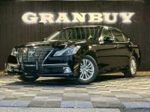 2013 Toyota Crown
