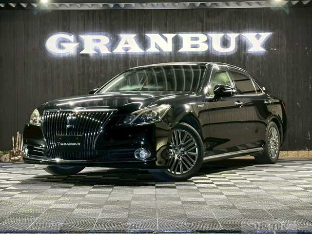 2013 Toyota Crown Majesta