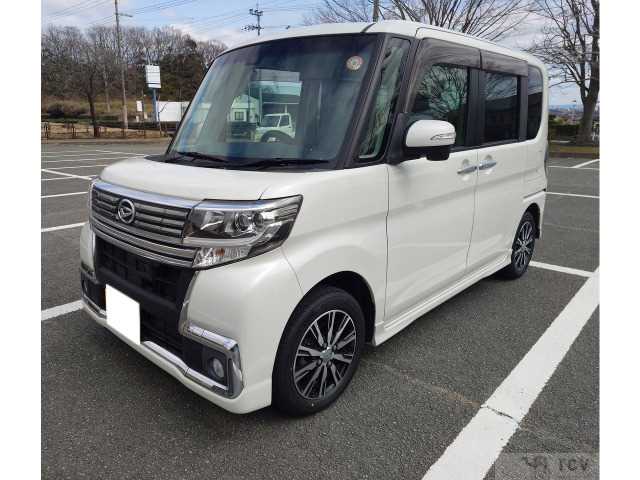 2016 Daihatsu Tanto Custom