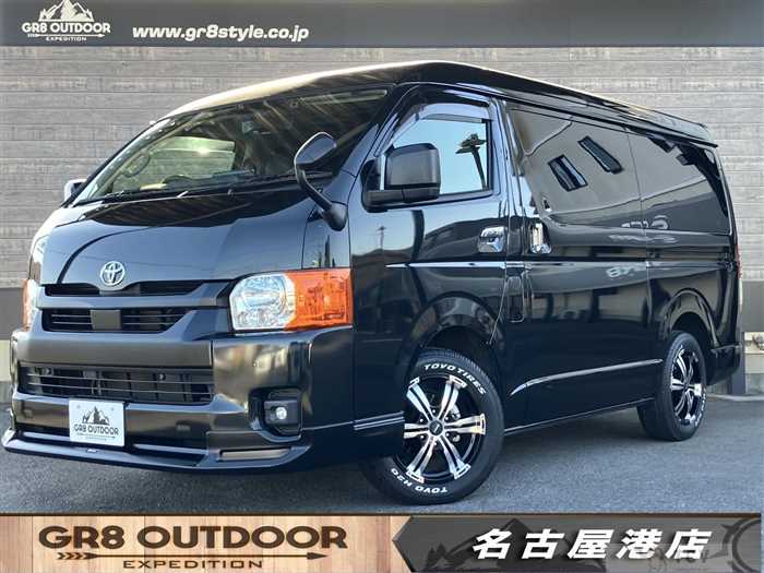 2022 Toyota Hiace Wagon