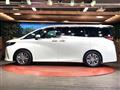 2025 Toyota Alphard Hybrid