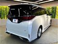 2025 Toyota Alphard Hybrid