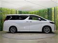 2022 Toyota Alphard