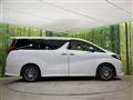 2017 Toyota Alphard