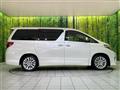 2012 Toyota Alphard