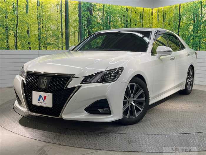 2017 Toyota Crown