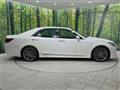 2013 Toyota Crown Hybrid