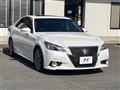 2014 Toyota Crown Hybrid