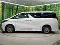 2022 Toyota Alphard Hybrid