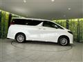 2022 Toyota Alphard Hybrid