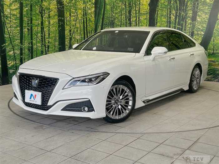 2020 Toyota Crown Hybrid