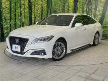 2020 Toyota Crown Hybrid