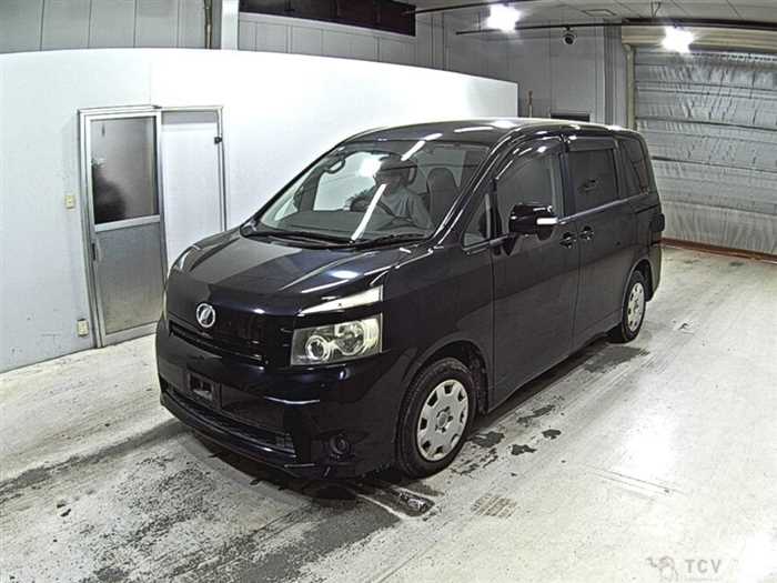 2007 Toyota Voxy