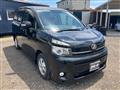 2012 Toyota Voxy
