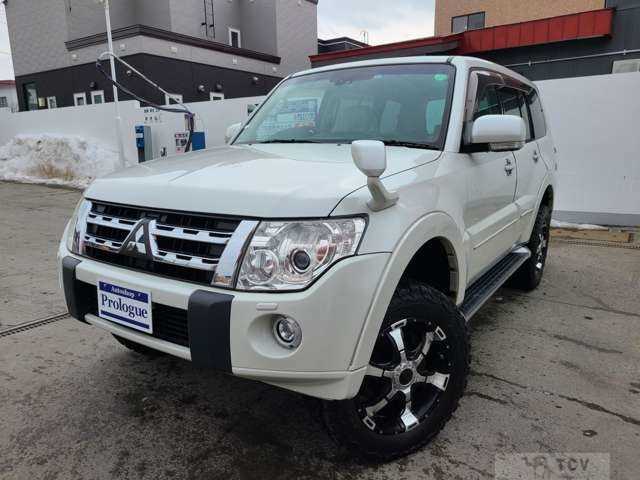 2011 Mitsubishi Pajero