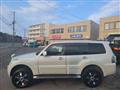 2011 Mitsubishi Pajero