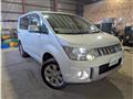 2011 Mitsubishi Delica D5