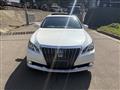 2013 Toyota Crown Majesta