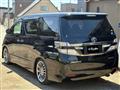 2013 Toyota Vellfire