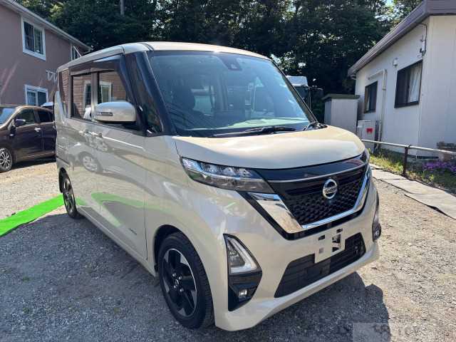 2023 Nissan ROOX