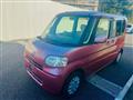 2009 Daihatsu Tanto