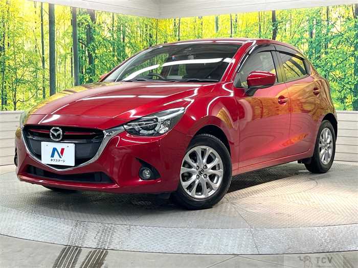2016 Mazda Demio