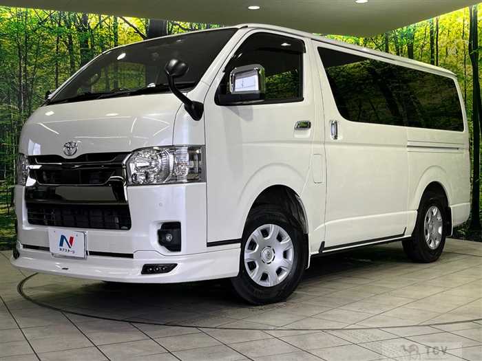 2022 Toyota Hiace Van