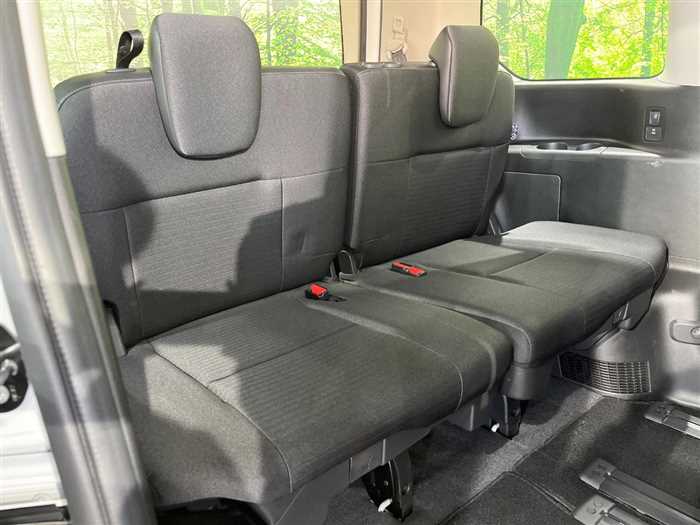 Nissan Serena 2025 — миниатюра 11
