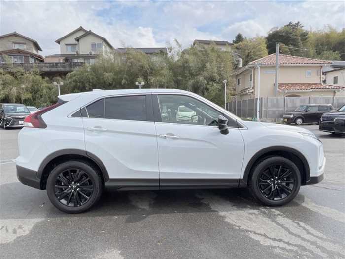 Mitsubishi Eclipsecross 2024 — фото 10 купить в Москве