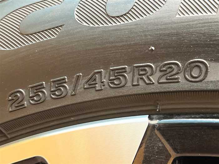 Mitsubishi OUTLANDER PHEV 2022 — миниатюра 10