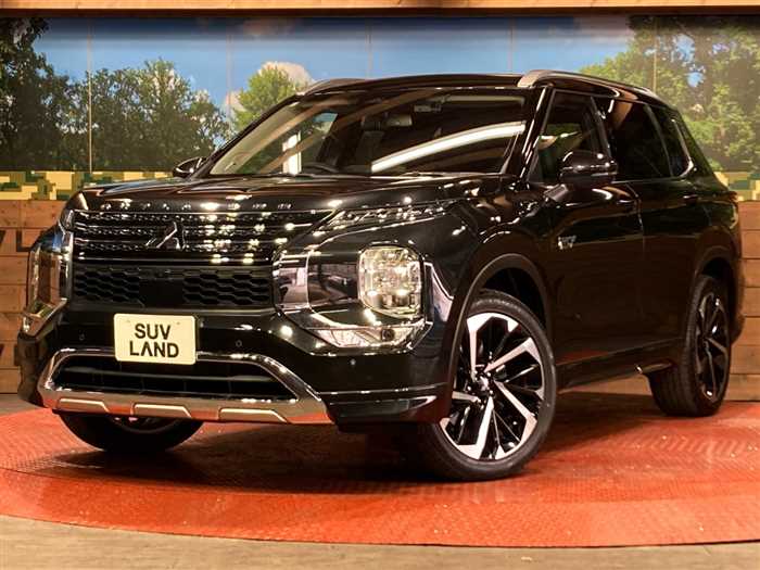 Mitsubishi OUTLANDER PHEV 2023 — фото 2 купить в Москве