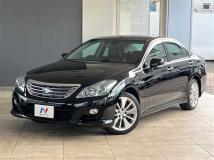 2008 Toyota Crown Hybrid