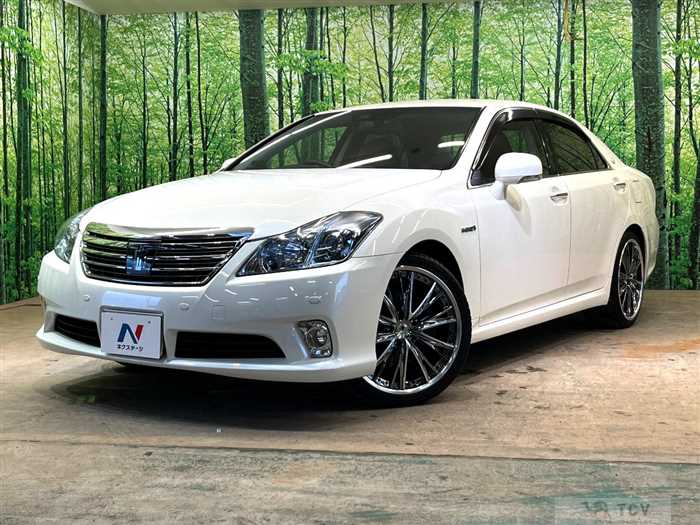 2010 Toyota Crown Hybrid