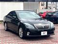 2012 Toyota Crown Hybrid