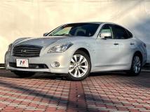 2012 Nissan FUGA HYBRID