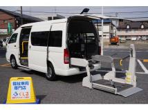 2006 Toyota Hiace Commuter
