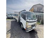 2004 Toyota Dyna Truck