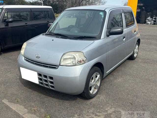 2009 Daihatsu Esse