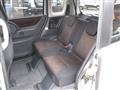 2013 Nissan ROOX