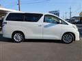 2013 Toyota Vellfire