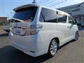 2013 Toyota Vellfire