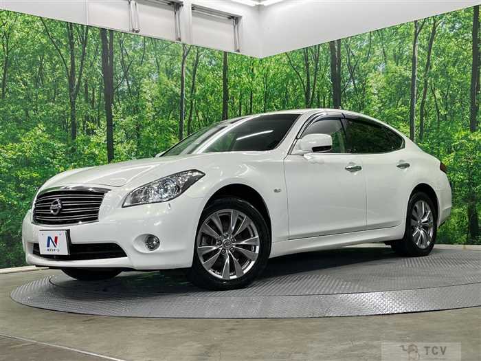 2012 Nissan Fuga