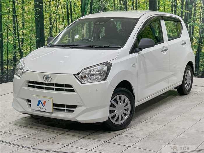 2017 Daihatsu Mira Es