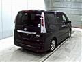 2011 Nissan Serena