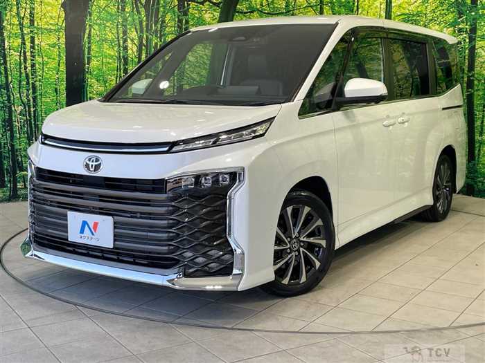 2023 Toyota Voxy
