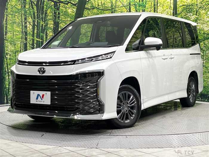 2025 Toyota Voxy