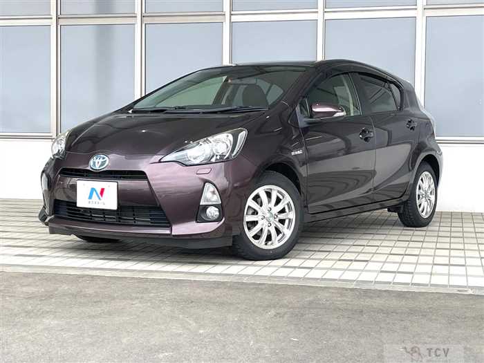 2014 Toyota AQUA